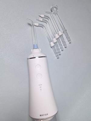 初次体验冲牙器 以扉乐SII为例，谈谈口腔清洁新境界